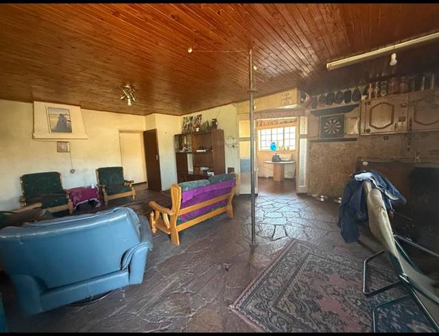 3 BEDROOM HOUSE FOR SALE IN VANDERBIJLPARK CE 2